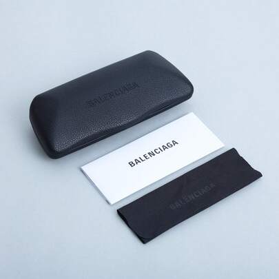 Balenciaga Hộp đựng kính mắt bằng da màu đỏ tía, hộp đựng kính mắt thời trang cao cấp, vỏ cứng, bảo vệ kính mắt, phụ kiện thiết kế dành cho nữ, món quà hoàn hảo dành cho phái đẹp.