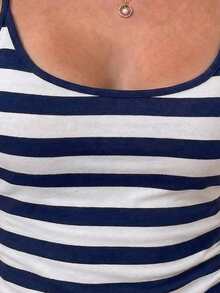 女士时尚无袖上衣，浅灰色条纹印花圆领修身休闲度假性感吊带背心，女士夏季度假沙滩装 - 藏蓝色 - 查看 3