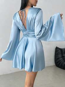 Elegant V-Neck Backless Long Sleeve Ruffle Twist Bodycon Mini Dress, Versatile & Slimming Party - Light Blue - View 2