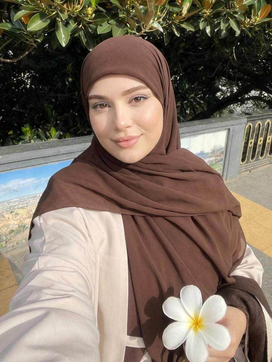1 chiếc khăn trùm đầu Hồi giáo bằng vải chiffon, màu trơn, kiểu dáng thường ngày, khăn choàng chống nắng, khăn quấn đi biển, kích thước 140*140cm. - Cà phê nâu - Xem 1