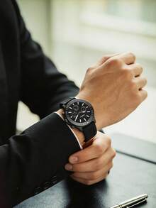 Fossil 男士石英硅胶三针手表，不锈钢表壳/玻璃表盘 BQ2711 - 黑色 - 查看 4