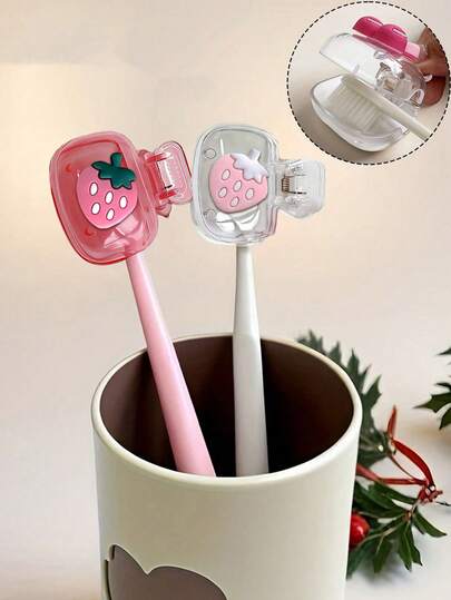 حامل فرشاة الأسنان بشكل الفراولة، ذو تصميم فراولة جميل، مدمج وقابل للحمل، سهل الحمل، يحمي رؤوس فرشاة الأسنان، تصميم ثنائي الفتحة للتصريف والتهوية، مناسب للاستخدام المنزلي والسكن الجامعي والسفر | منظم رؤوس فرشاة الأسنان الجميل، مساعد رائع لتنظيم الحمام، خيار مثالي للمنزل والسكن الجامعي