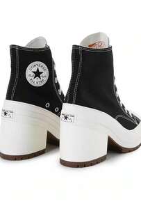 Converse Chuck 70 女士休闲鞋，轻便缓震，透气舒适，厚底设计，饰有品牌标志，亲肤百搭，适合日常穿着、健身通勤、下班后休闲旅行等场合。A05347C - BLACK / EGRET - 查看 3