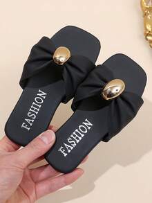 1 Pair 2026 New Women Beach Holiday Slide Sandals, With Ruffle And Lace-Up Design, Smooth Soft White Leather Upper, Square Toe, Flat, Casual Slide Sandals Suitable For Beach Travel, Vacation And Outdoor Activities - Black - View 6
