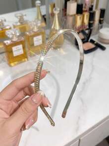 1pc 7mm Width Full Rhinestone Slim Headband, Multi-Color Options, Luxury Sparkling Rhinestone Design, Metal Headband Fits Comfortably Without Slipping, Suitable For Daily Commute, Party, Wedding And Other Occasions, A Versatile And Exquisite Hair Accessory For Women To Create Stylish Looks Travel Accessories Hair Band Hair Hoop - Multicolor - View 5