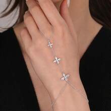 1pc New Flower Linked Finger Chain Bracelet, Versatile High-End Rhinestone Hand Chain Jewelry For Women - Silver - View 1