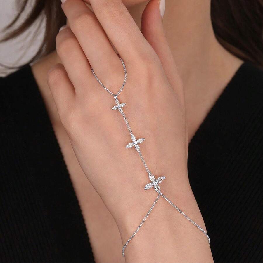 1pc New Flower Linked Finger Chain Bracelet, Versatile High-End Rhinestone Hand Chain Jewelry For Women - Silver - View 1
