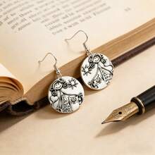 Cute Cartoon Girl, Cat, Sun, Heart Shaped Metal Carved Earrings, Suitable For Daily, Commute, Date, Party, Street Fashion, Vacation, Music Festival, Niche Design, Artistic Vibe, Personalized Earrings - Earrings - View 2