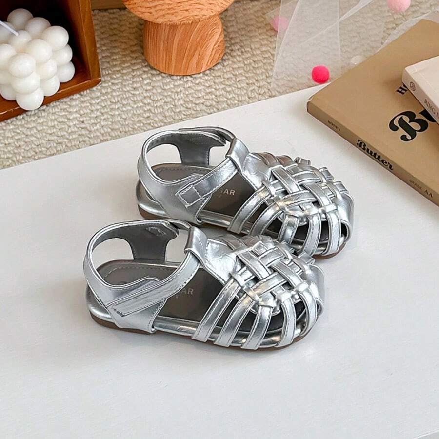 Giày sandal đế mềm kiểu La Mã mới cho bé gái mùa hè 2026, giày công chúa đơn giản. - Bạc - Xem 1