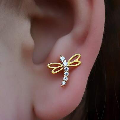 1 chiếc khuyên tai mạ vàng 18K thật, thép không gỉ, chốt vặn bằng đồng, không gây dị ứng, phù hợp với tai nhạy cảm, không bị xỉn màu, khuyên tai sụn hình chuồn chuồn, chốt phẳng mạ vàng, khuyên tai vành tai trên, khuyên tai tiêu chuẩn, khuyên tai rook, trang sức xỏ khuyên tai nữ, khuyên tai xoắn ốc phía trước, khuyên mũi, khuyên lỗ mũi, 20G 8MM