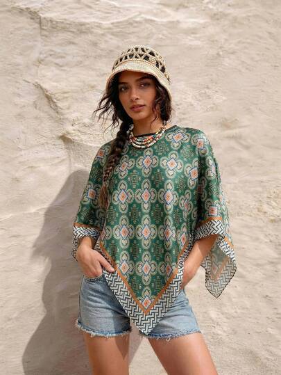 1件波西米亚风佩斯利印花雪纺围巾披肩，轻盈百搭，可作沙滩罩衫，宽松版型，适合日常穿着和装饰