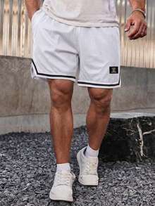 1件男童運動透氣拼色戶外健身網球健身房籃球網格印花短褲，春夏秋返校季，運動休閒風 - 白色 - 查看 5