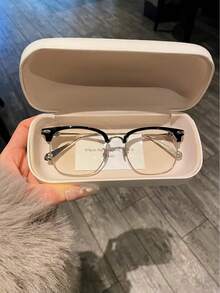 Vintage Half-Frame Blue Light Block Eyeglasses For Women & Men | Classic Retro Browline Square Optical Glasses Frame | Luxury Gold-Tone Metal Accents & Black Acetate Eyewear |  Computer Gaming Glasses Non-Prescription Clear Lens Spectacles | High-End Steampunk Inspired Designer Eyeglass Frames | Lightweight Pure Titanium Style Durable Eyewear Support | Elegant Professional Office Lady Flat Mirror Eyeglasses | Fashionable Hipster Streetwear Accessory Decorative Glasses | Oversized Big Face Slimming Effect Rectangular Frames | Premium Quality Gothic Cross Engraved Detail Metal Temples | Anti-Glare Eye Protection Blue Blocker Eyeglass Holder | Stylish Unisex Versatile Everyday Wear Optical Frame | Korean Style Aesthetic Nerd Glasses For Students | Comfortable Adjustable Nose Pads Eyewear Stand | Spring Hinge Flexible Sides Prescription-Ready Frames | All-Day Comfort Blue Light Shield Protective Eyewear | Chic Minimalist Sophisticated Eye Frame Gear - 銀色 - 查看 1