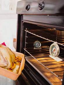 1个不锈钢烤箱温度计，适用于电烤箱/燃气烤箱，即时读数，厨房烹饪烘焙烟熏温度计，2英寸大表盘（50-300°C/100-600°F）——确保每次都能做出完美菜肴 - 銀色 - 查看 8