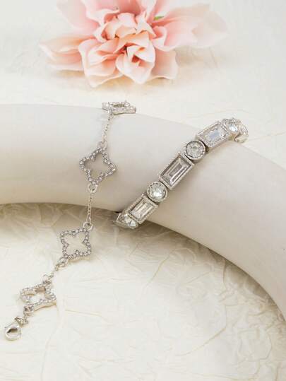 1 Set de 2 piezas Pulsera elegante y de moda con trébol hueco e incrustación de gemas de plástico, pulsera elástica para mujer