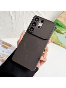 Ốp lưng điện thoại từ tính mỏng, mờ, bán trong suốt. Kiểu dáng thời trang và tiện dụng, giúp hiển thị diện tích màn hình rộng rãi. Tương thích với các dòng Galaxy S26, S25, S24 Plus, Ultra, A15, A16, A17, A25, A26, A35, A55, A56 và A57. - Hồng - Xem 5