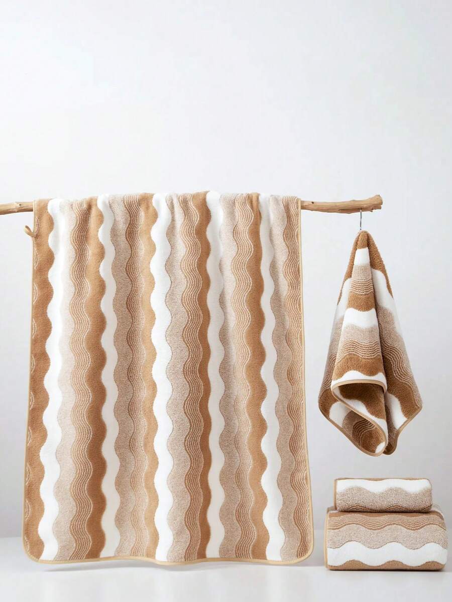 1pc Khaki Color Thin Large Bath Towel, 88*175cm, Polyester Fiber Material, Or 34*75cm Small Hand Towel, Absorbent Quick-Dry Soft, Suitable For Bathroom, Hotel, Gym, Travel, Party, Holiday Gift, Outdoor Camping, Beach, Salon, Spa - Khaki - View 1