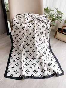 1pc Elegant Floral Print Faux Silk Scarf, Versatile Shawl For Sun Protection, Fashion Accessory For Daily Use, Beach Towel - Black and White - View 3