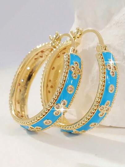 1 par de pendientes de aro con forma de círculo grande con circonita cúbica, pendientes glamorosos con trébol de cuatro hojas esmaltado en azul, adecuados para boda, compromiso, aniversario, fiesta, regalo de joyería
