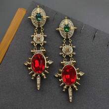 A Pair Of Vintage Geometric Pattern Earrings With Unique Inlaid Design, Suitable For Daily Wear And As A Gift For A Party Accessory. - Red - View 3