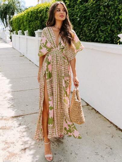 Vestido ajustado con cuello en V y línea A, estilo urbano chic para el verano