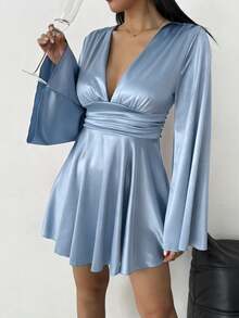 Elegant V-Neck Backless Long Sleeve Ruffle Twist Bodycon Mini Dress, Versatile & Slimming Party - Light Blue - View 6