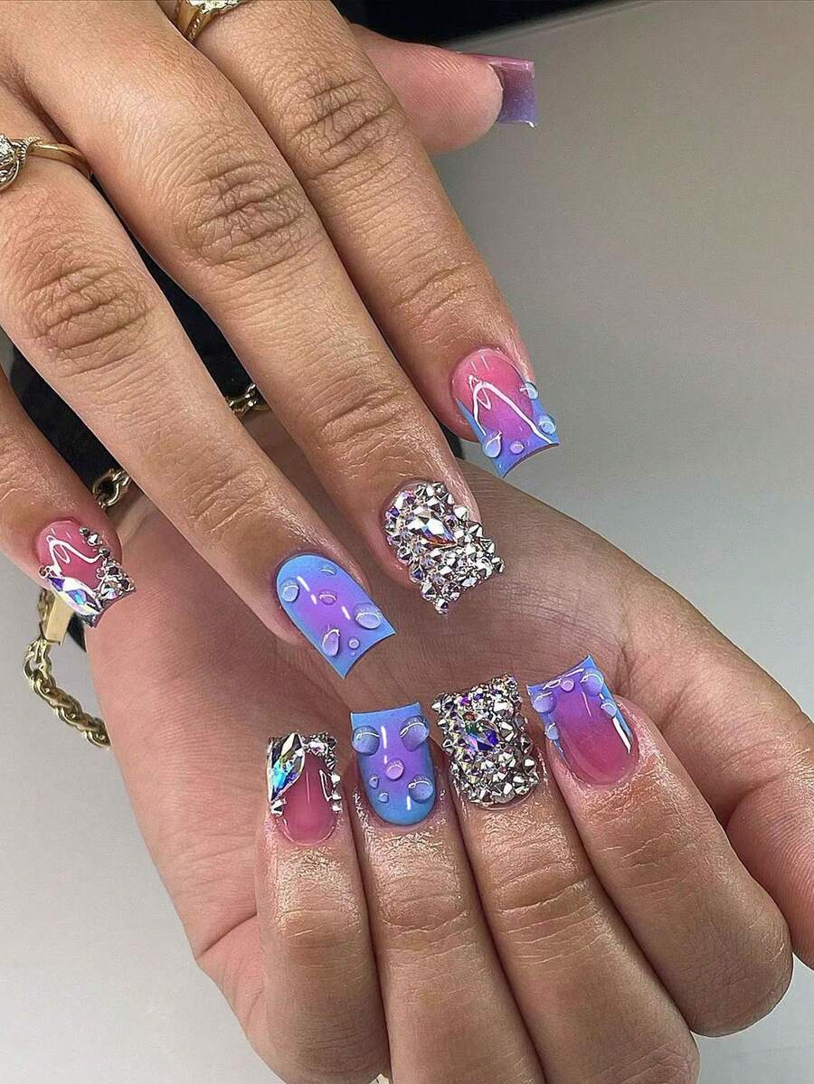Bộ 24 móng giả vuông ngắn đính đá 3D, móng giả kiểu Pháp dán gel vừa khít, bao gồm 1 lọ gel dán và 1 dũa móng, thích hợp cho móng tay mùa hè và kiểu móng Pháp, dùng hàng ngày và dự tiệc cho phụ nữ và bé gái. - Nhiều màu - Xem 1