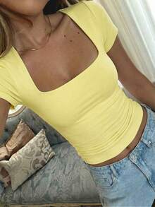Áo thun nữ Vaiaye màu trơn cổ vuông, dáng ôm, tay ngắn, phong cách Y2K, thích hợp mặc mùa xuân/hè, phù hợp cho ngày Valentine. - Màu vàng - Xem 1