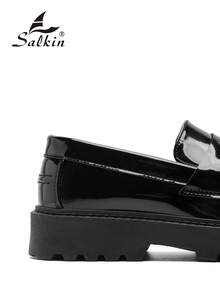 Salkin 新款时尚设计师男士流苏乐福鞋，优雅绅士社交鞋，亮面漆皮黑色纯色，柔软舒适的皮革鞋面，休闲日常穿着，返校学生风，厚底增高，商务正装办公室派对婚礼新郎鞋，春夏秋季均适用，尺码偏小，建议选购大一码。 - 黑色 - 查看 5