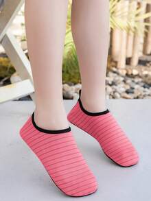 Giày đi biển cho trẻ em/trẻ nhỏ, giày bơi/lướt sóng nhanh khô họa tiết hoạt hình, giày tập đi dưới nước đế mềm mới cho mùa hè. - Màu Hồng Tươi - Xem 5