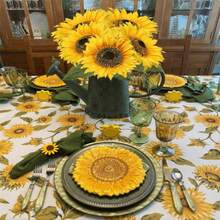 1/2/5 Stück Riesige künstliche Sonnenblumen - Realistische Fake Blumen mit 15 cm großen Blütenköpfen, lange Stiele für Hochzeit, Erntedankfest, Heimdekoration - Plastik Hängedekoration für Innen/Außen, Hängende künstliche Blumen, Veranstaltungsdekoration - 70 cm - Übersicht 11