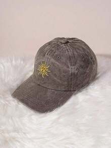 1 Embroidered Sun-Patterned Outdoor Baseball Cap For All Seasons, Vintage Washed Unisex Trucker Cap, Breathable And Adjustable Women's Golf Sun Hat, Stylish Curved Brim Men's Sun Hat, Y2K Couple's Sun Hat - Màu vàng - Xem 2