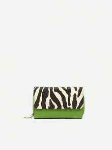 Monedero Grande Animal Print Verde de Misako: Diseño Elegante con Amplia Capacidad y Estilo Único, Ideal para Adultos Modernos - Fabricado en Poliuretano y Poliéster de Alta Calidad, con Medidas de 10x16x3 cm - Innovador y Atractivo, Perfecto para Llevar en el Bolso - Nuevo y Exclusivo, Añade un Toque de  a Tu Look Diario - Verde - Ver 1