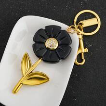 1pc New Exquisite Daisy Keychain Beautiful And Creative Flower Keychain Pendant Multi-Functional Wallet Charm Presented To Women's Jewelry Gift - Multicolor - View 7