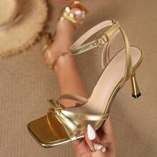 优雅时尚新款PU皮革打结亮面方头高跟鞋，适合度假和夏季穿着 - 金色 - 查看 8