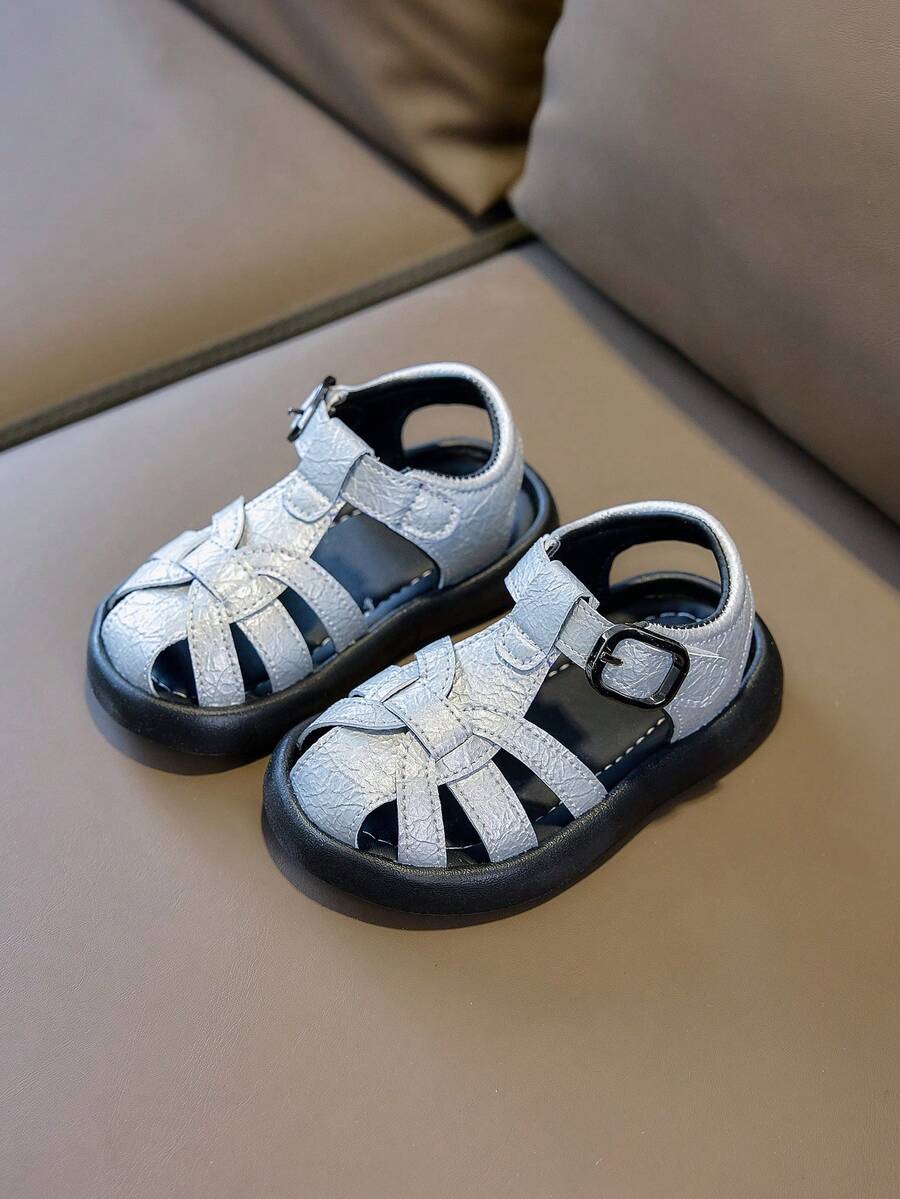 1 Pair Unisex New Minimalist Design Flat Cute Slide Sandals, Soft Sole Non-Slip Children Beach Shoes, Suitable For Summer - Silver - View 1