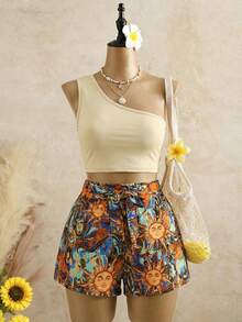 Bộ đồ nữ 2 mảnh in họa tiết nắng nhiệt đới - Màu be, áo croptop lệch vai, quần short in họa tiết có thắt lưng. - Nhiều màu - Xem 8