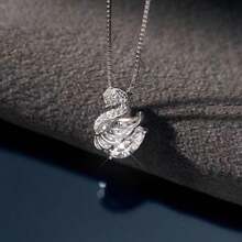 优雅天鹅项链，镶嵌水钻，奢华简约时尚ins风设计，精致颈链，百搭女士吊坠 - 銀色 - 查看 2