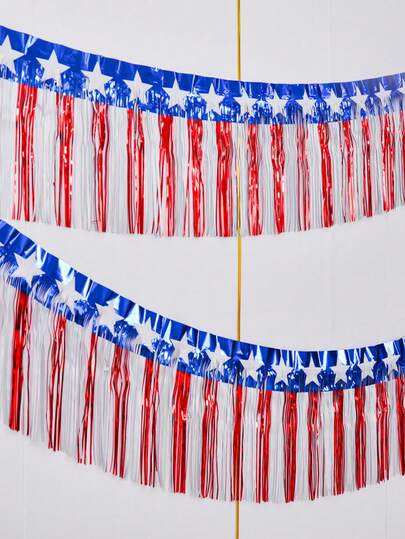 Bộ 2 dây tua rua trang trí ngày Quốc khánh 4 tháng 7, dây kim tuyến hình ngôi sao màu đỏ trắng xanh, phông nền treo bằng kim loại, váy phủ bàn cho xe diễu hành, tiệc Ngày Tưởng niệm, tiệc yêu nước, phù hợp cho mọi loại xe diễu hành, váy phủ bàn, đám cưới, lễ hội, tiệc tốt nghiệp, trang trí lớp học, váy phủ sân khấu, khiêu vũ, phông nền chụp ảnh.