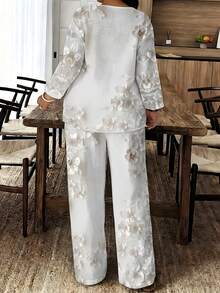 Plus Size Women's Outfit, White Base Light Gray Floral Print Notch Lapel Top & Straight Leg Pants Two-Piece Set, With Side Pockets, Suitable For Home, Commute & Vacation, Casual Daily Wear Set - Nhiều màu - Xem 3