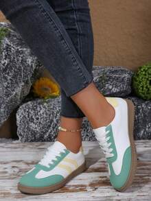 Women's New Fashion Flat Lace-Up Geometric Pattern Casual Shoes, Color Block Low-Top Sneakers For Campus, Street, Outdoor, Daily Commute, Versatile & Comfortable - Green - View 4