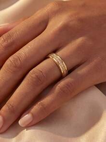 1枚纯银时尚水钻戒指，是送给女性的理想礼物，适合情人节/生日/送给爱人的礼物，可叠戴，精致戒指，精美珠宝礼品 - 時尚排鑽 - 查看 6