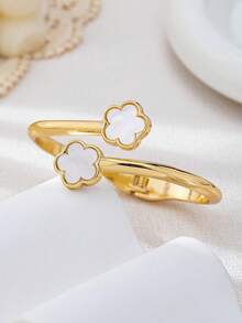 1pc Fashion Classic Lucky Clover Zinc Alloy Acrylic Bracelet, Suitable For Daily Wear, Dates, Formal Occasions, Elegant Ladies Accessory, Couple Gift (No Gift Box) - White - View 2