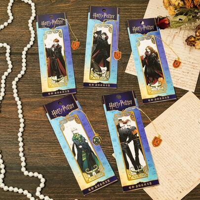 Harry Potter Bộ thẻ đánh dấu sách 3D hiệu ứng thấu kính lấy cảm hứng từ Thế giới Phép thuật - Với hình minh họa các nhân vật kinh điển, được làm từ bìa cứng chất lượng cao với hiệu ứng thấu kính 3D, món quà tuyệt vời cho thư viện, sinh nhật, năm học mới, người yêu sách và người hâm mộ.
