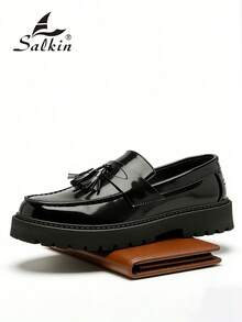 Salkin 新款时尚设计师男士流苏乐福鞋，优雅绅士社交鞋，亮面漆皮黑色纯色，柔软舒适的皮革鞋面，休闲日常穿着，返校学生风，厚底增高，商务正装办公室派对婚礼新郎鞋，春夏秋季均适用，尺码偏小，建议选购大一码。 - 黑色 - 查看 3