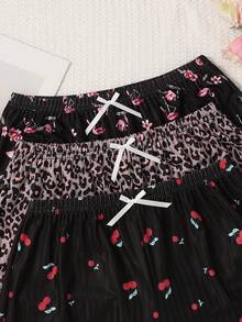 Bộ đồ ngủ cỡ lớn 3 món dành cho nữ: Quần short gân, quần dài rộng rãi thoải mái in hoa anh đào và da báo, thích hợp cho mùa hè. - Nhiều màu - Xem 4