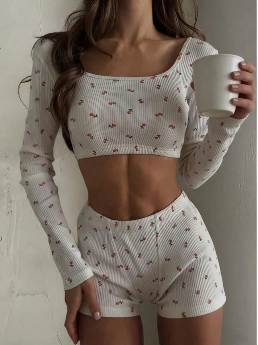 2pcs Women All Season Printed Long Sleeve Top And Shorts Pajama Set
