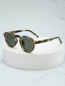 Camouflage Frame Green Piece