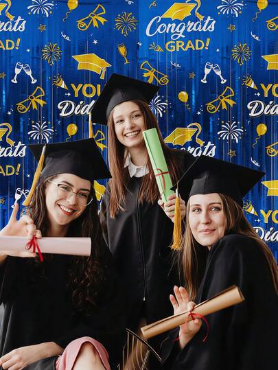 2026 Graduation Decor: Black And Gold Foil Texture Fringe Backdrop - Congratulations To The Class Of 2026! Shiny Metallic Fringe, Durable Graduation Party Backdrop And Supplies