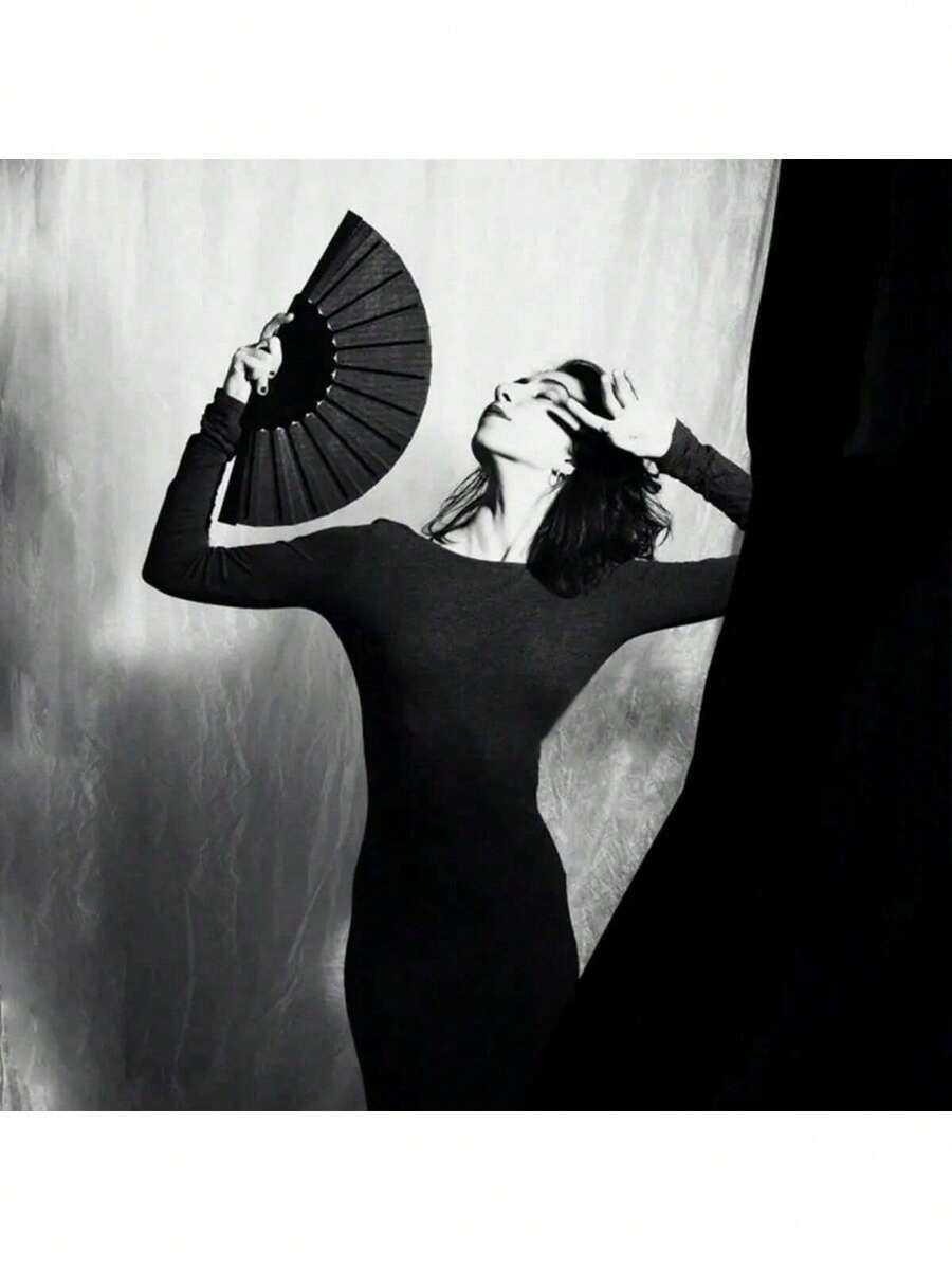 Bộ 1/2/4 quạt cầm tay gấp gọn, kiểu dáng Trung Quốc/Nhật Bản duyên dáng, thanh lịch, cổ điển, món quà tuyệt vời nhất dành cho phụ nữ và bé gái.